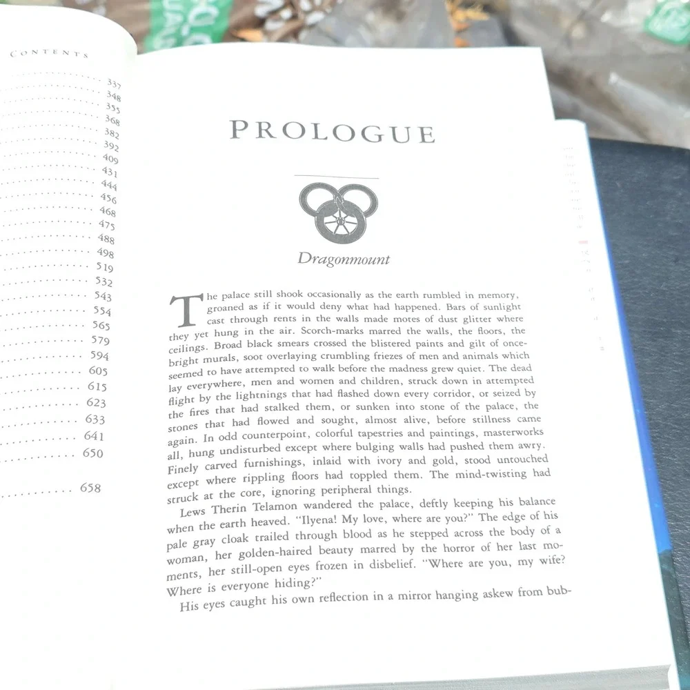 The Eye of the World Robert Jordan Wheel of Time Tor Fantasy Y2K 90's